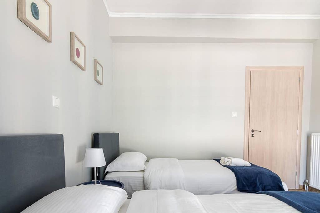 Bright Apartment For 6 Ppl In Athens Luaran gambar