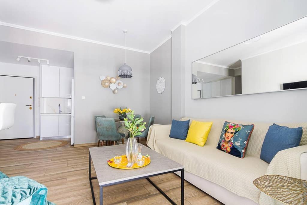 Bright Apartment For 6 Ppl In Athens Luaran gambar
