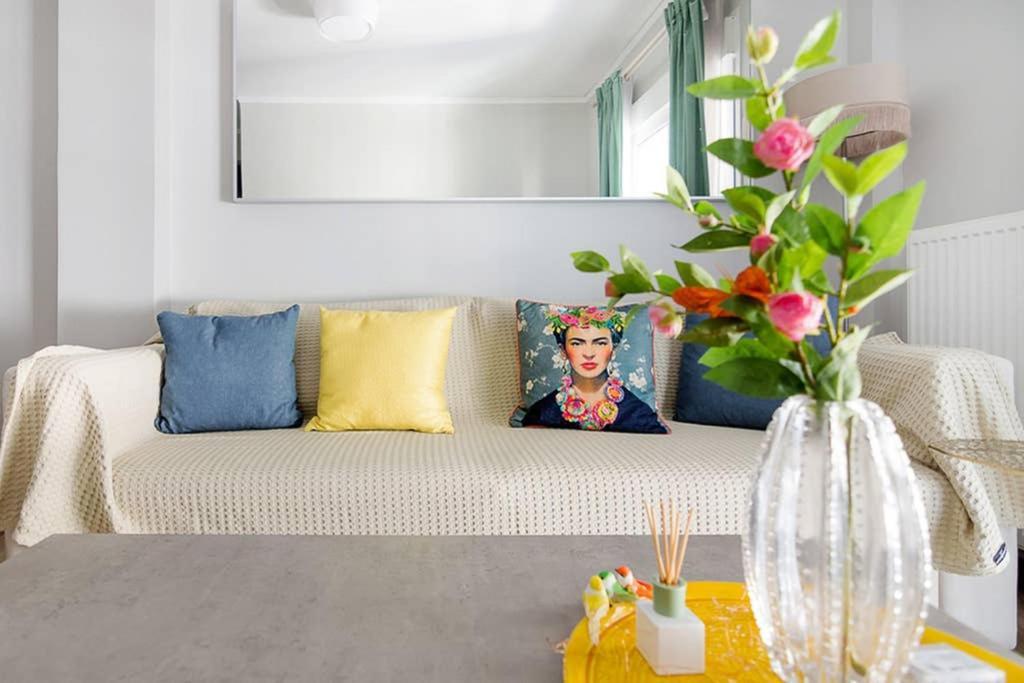 Bright Apartment For 6 Ppl In Athens Luaran gambar